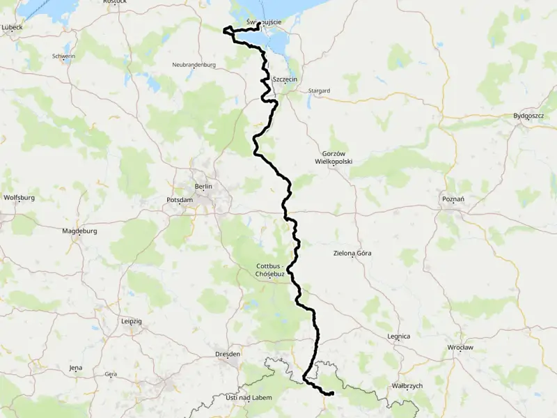 Mapa pokazuje przebieg szlaku rowerowego Odra-Nysa, łączącego Świnoujście z okolicami Wałbrzycha, przez Szczecin, Gorzów Wlkp. i Wrocław.
